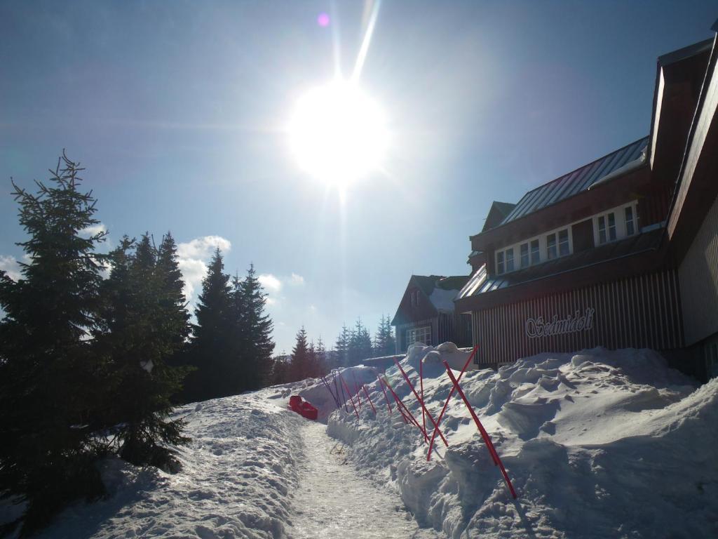 Horska Chata Sedmidoli Hotell Špindlerŭv Mlýn Eksteriør bilde
